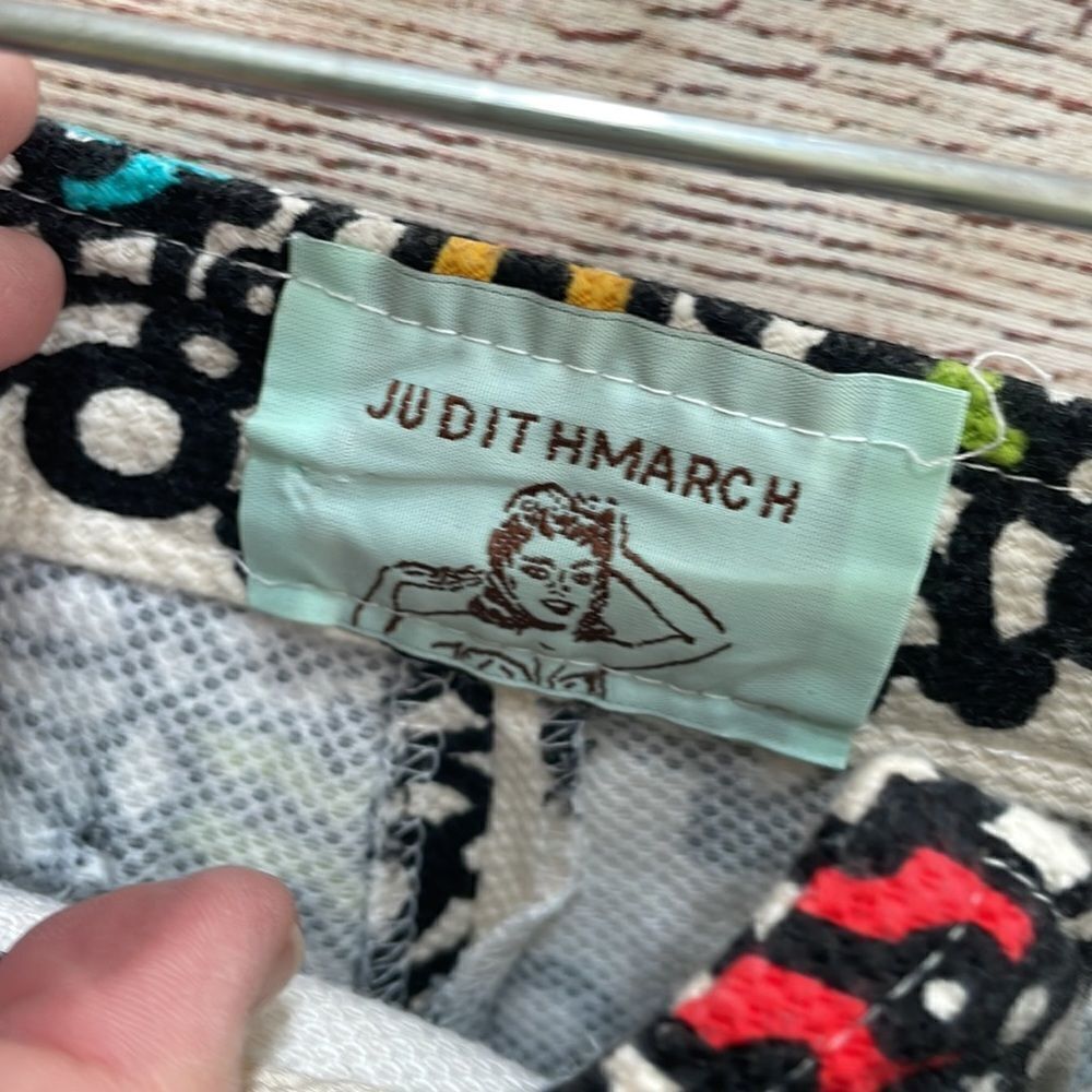 JUDITH MARCH SHORTS IN FLORAL PRINT - Picture 3 of 5